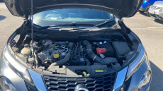 Nissan Juke 1.0 DiG-T N-Connecta 5dr Petrol Hatchback